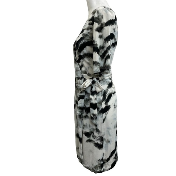 Roberto Cavalli Just Cavalli Black & White Print Wrap Mini Dress - Picture 3 of 11